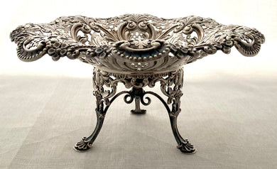 Edwardian Silver Tazza. Sheffield 1903 James Dixon & Sons. 11 troy ounces.