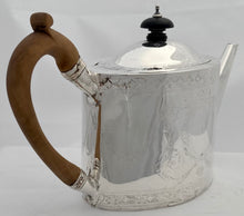Georgian, George III, Silver Teapot. London 1789 George Burrows I. 12.2 troy ounces.