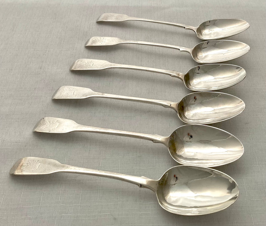 A Set of Six Matched Georgian Silver Dessert Spoons. London 1815/23. 6.5 troy ounces.