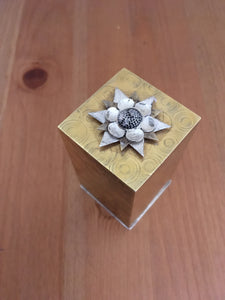 Stuart Devlin silver parcel gilt and enamel Christmas surprise box "I Saw Three Ships". London 1976.