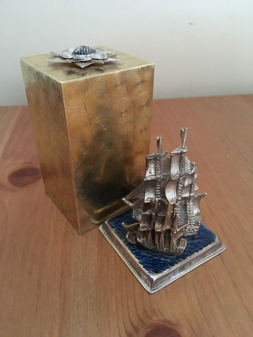 Stuart Devlin silver parcel gilt and enamel Christmas surprise box 