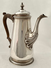 Georgian, George II, Silver Coffee Pot. London circa 1750, Peter Archambo II & Peter Meure. 20.7 troy ounces.