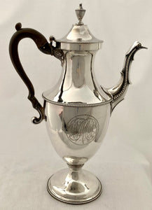 Georgian, George III, Silver Coffee Pot, London 1782 Charles Wright. 30 troy ounces.