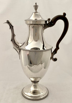 Georgian, George III, Silver Coffee Pot, London 1782 Charles Wright. 30 troy ounces.