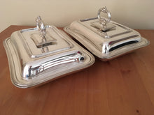 Edward VII, matching pair of silver entree dishes with covers. Sheffield 1905 James Dixon & Sons. 112 troy ounces.