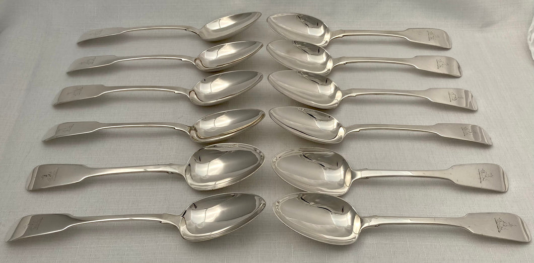 Georgian, George IV, Twelve Crested Irish Silver Tablespoons. Dublin 1825-28 William Cummins. 30 troy ounces.