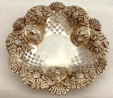 Victorian Pierced Silver dish. Birmingham 1899 Charles Horner. 1.7 ozt.