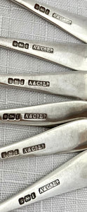 Aesthetic Movement Set of Twelve Silver Coffee Spoons & Tongs. Sheffield 1903 Arthur & Co. Ltd. 4 troy ounces.