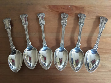 Georgian, George IV, set of six heavy gauge Scottish silver Kings Pattern teaspoons. Glasgow 1824 Mitchell & Sons. 7.8 troy ounces