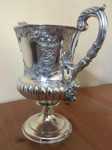 Georgian, George IV, Scottish silver cup. Edinburgh 1825 William & Patrick Cunningham. 30.8 troy ounces.