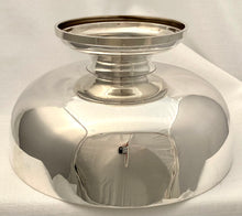 George V Silver Pedestal Bowl. Birmingham 1922 Jones & Crompton. 21.5 troy ounces.