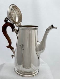 Georgian, George II, Silver Coffee Pot, London 1744 Richard Bayley. 27 troy ounces.