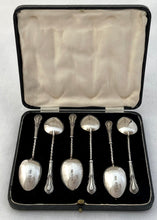 Edwardian Cased Set of Six Silver Art Nouveau Coffee Spoons. Birmingham 1905 William Devenport. 1.1 troy ounces.