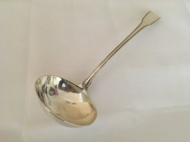 Georgian, George III, fiddle thread pattern silver soup ladle. London 1807 William Eley & William Fearn. 6.75 troy ounces.