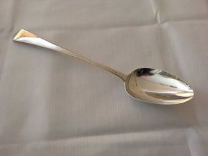 Georgian, George IV, Old English pattern silver basting spoon. London 1830 Charles Boyton. 3.6 troy ounces.