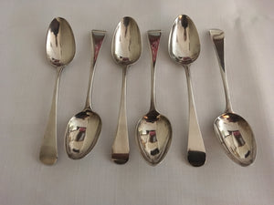 Georgian, George III, set of six silver teaspoons. London 1818 William Chawner II. 4 troy ounces.