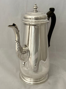 Edwardian Silver Coffee Pot in the Georgian Style. London 1902 Joseph Vander. 23.5 troy ounces.