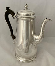 Edwardian Silver Coffee Pot in the Georgian Style. London 1902 Joseph Vander. 23.5 troy ounces.