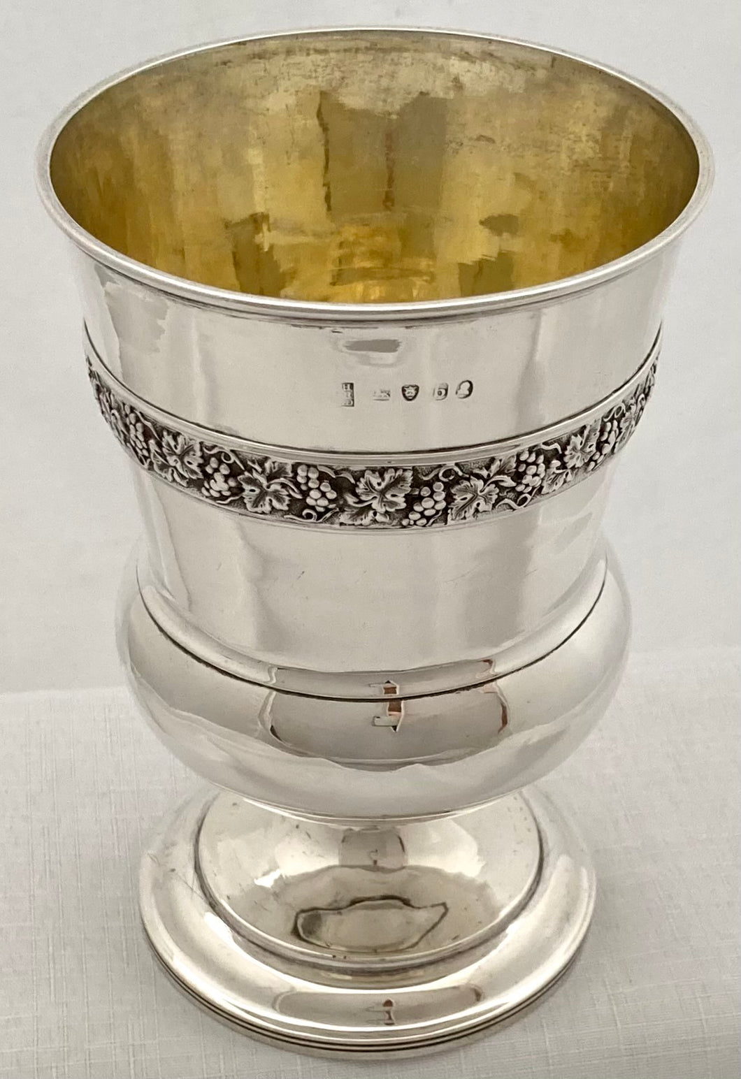 Georgian, George III, Silver Goblet. London 1817 Houhgam, Royes & Dix. 7.9 troy ounces.