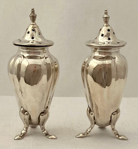 Edwardian Pair of Silver Peppers. Birmingham 1909 Horace Woodward & Co.